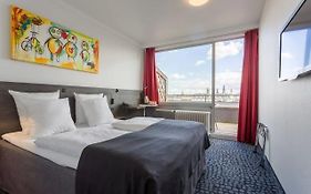 Mercur Hotel Copenhagen 3*